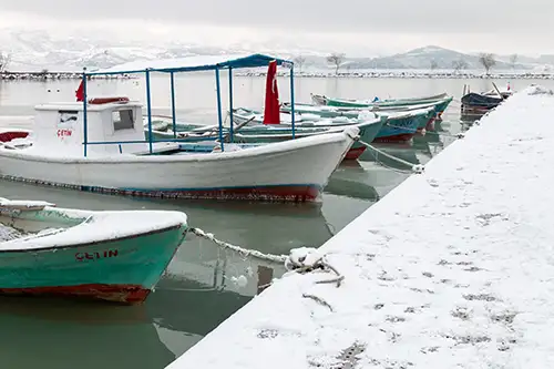 snowy shoreline frozen lakefront & winter boats collection (86)